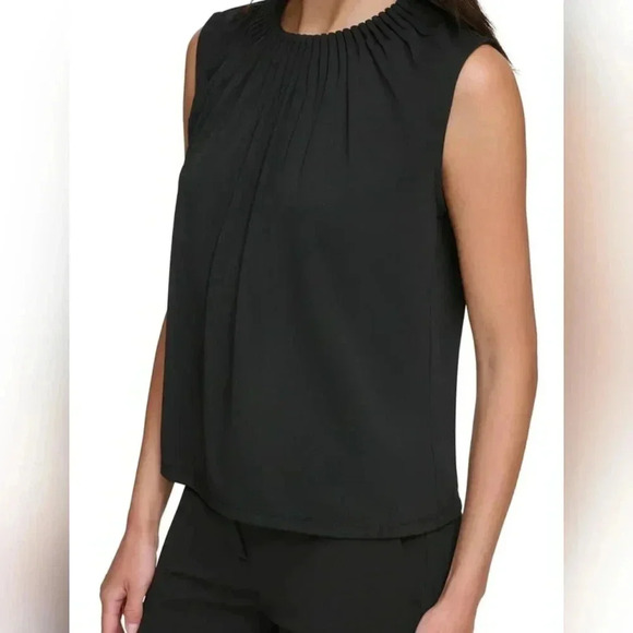DKNY Extend Shoulder Pleat Round Neck Top Black - Picture 2 of 7